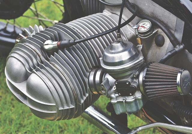 Carburetor Clues: How to Adjust Air/Fuel Mixture on a Motorcycle Carburetor – DIY Tips!