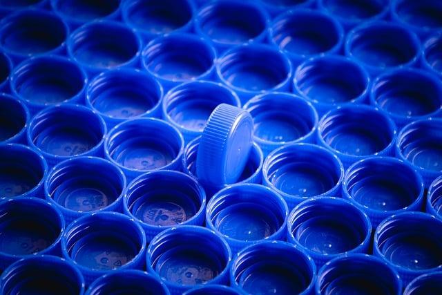 Plastic Palette: How to Paint Motorcycle Plastics – Aesthetic Tips Unveiled!