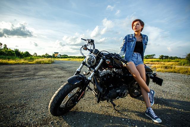 Lowering Labyrinth: The Effects of Lowering a Motorcycle on Handling